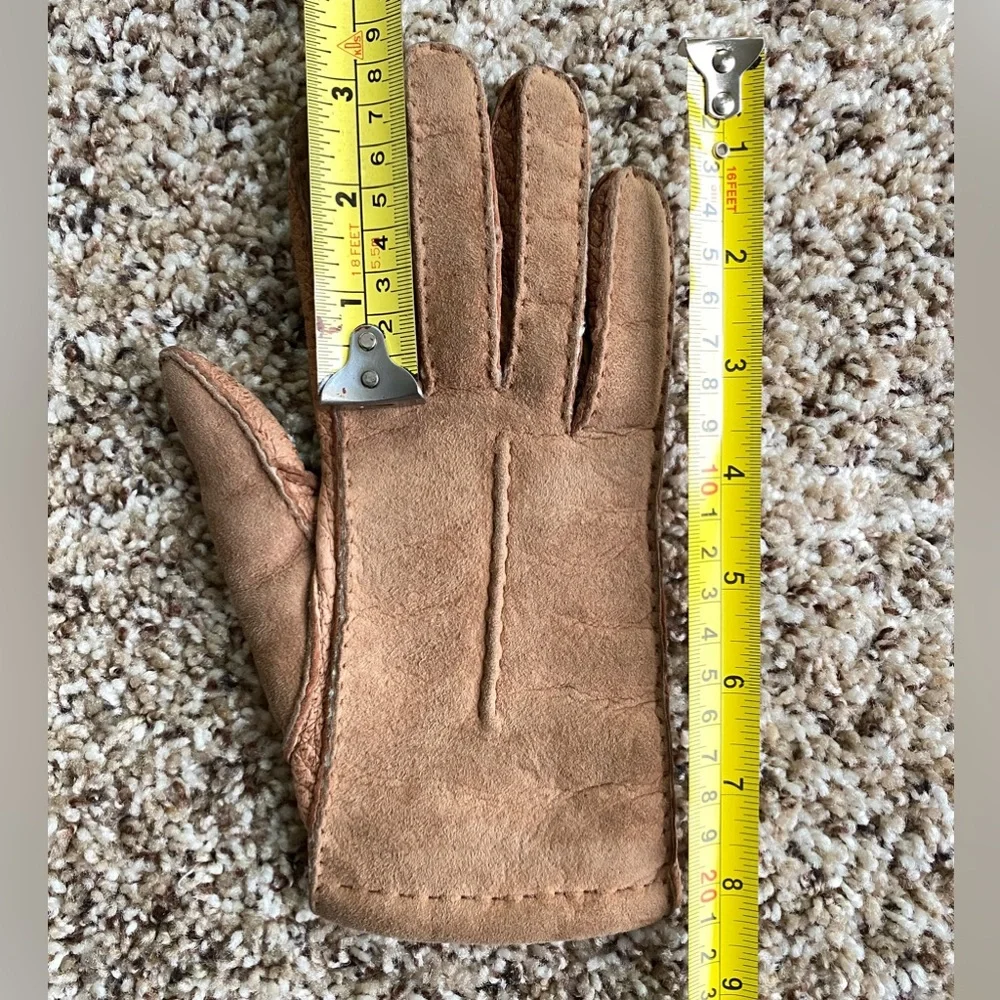 Vintage Genuine shearling sheepskin lined gloves handmade in England